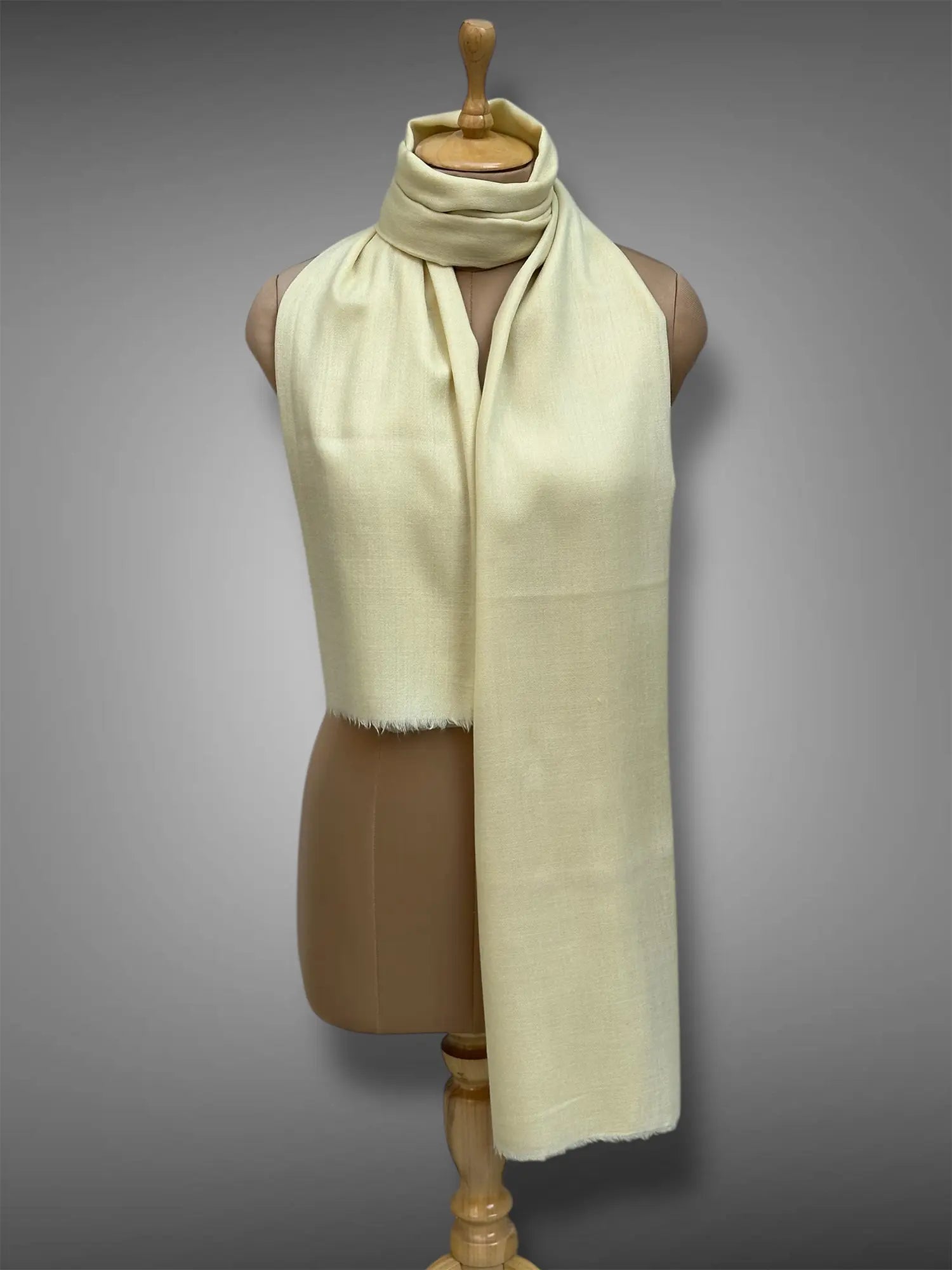 pashmina kashmiri ivory stole,  muffler full 2