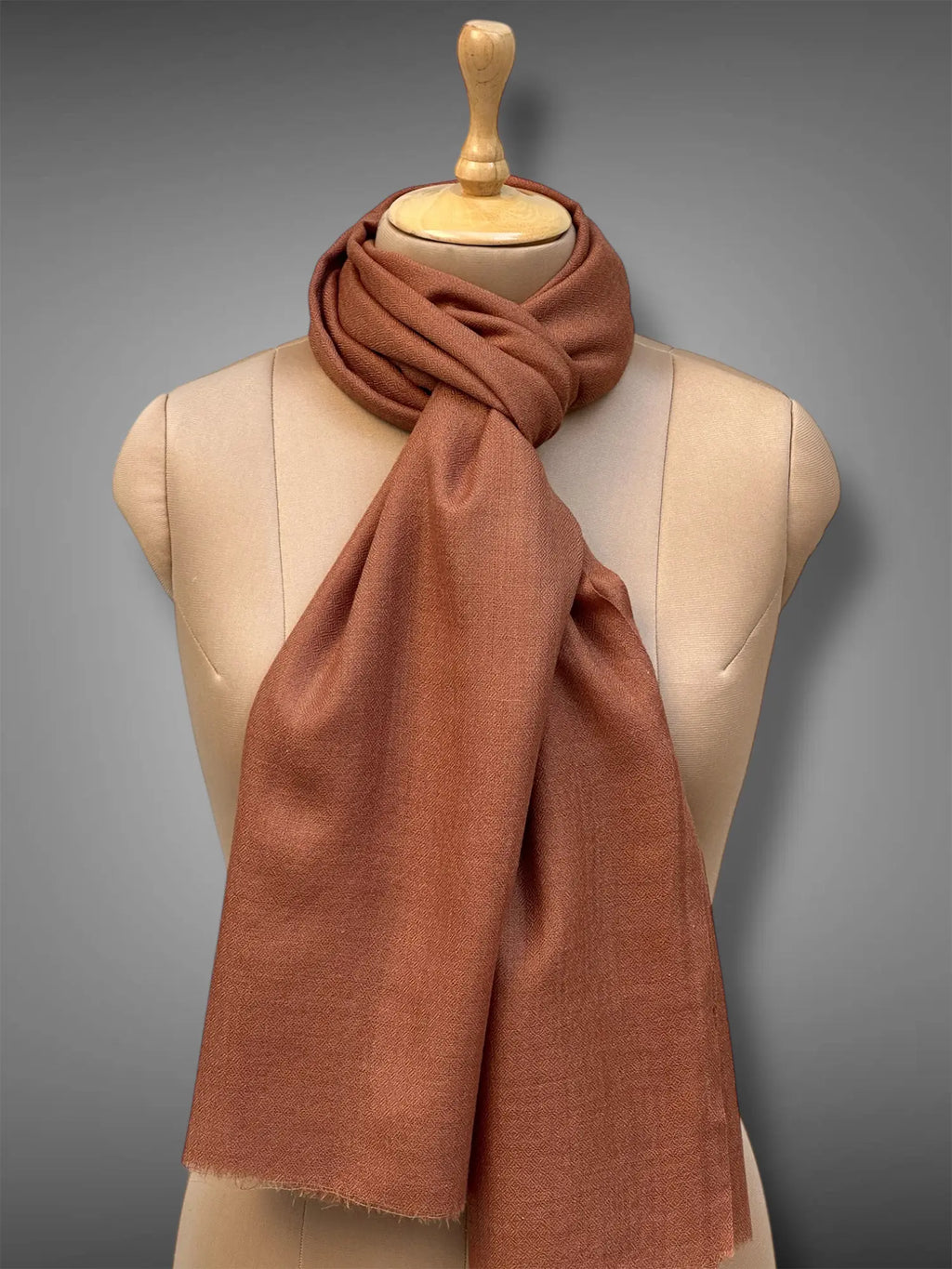 pashmina kashmiri mud brown stole,  muffler close up