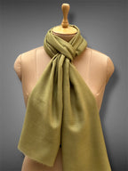 pashmina kashmiri olive green stole,  muffler close up