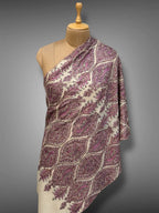 aksi Jama pashmina kashmiri off white stole,  front full 1