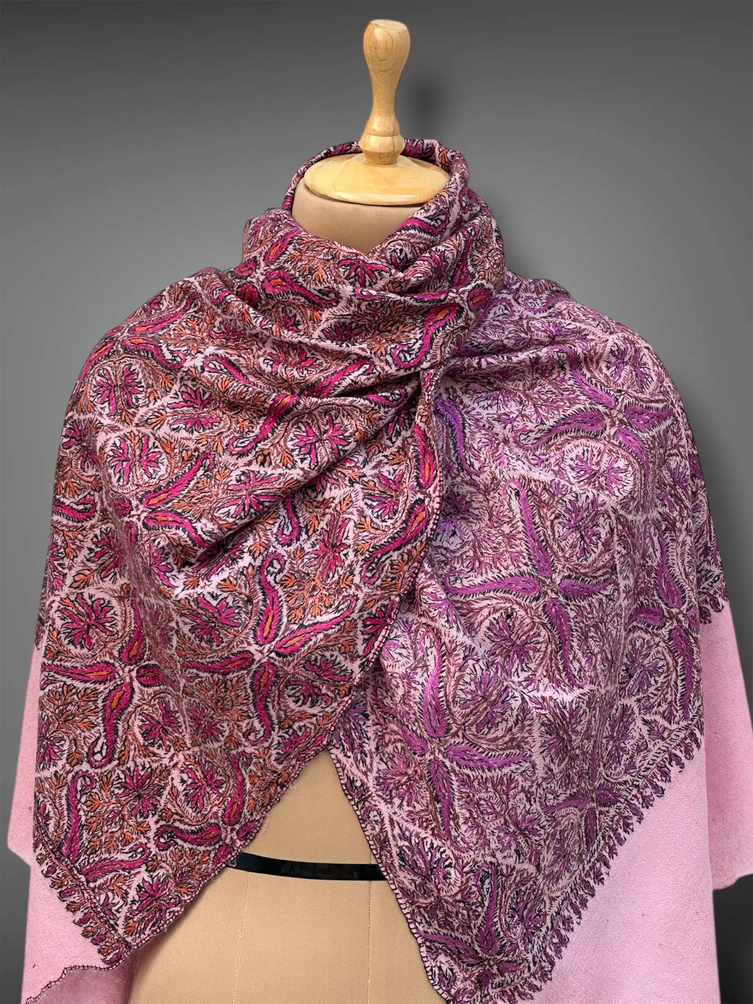 aksi Jama pashmina kashmiri royal pink stole,  both side close up