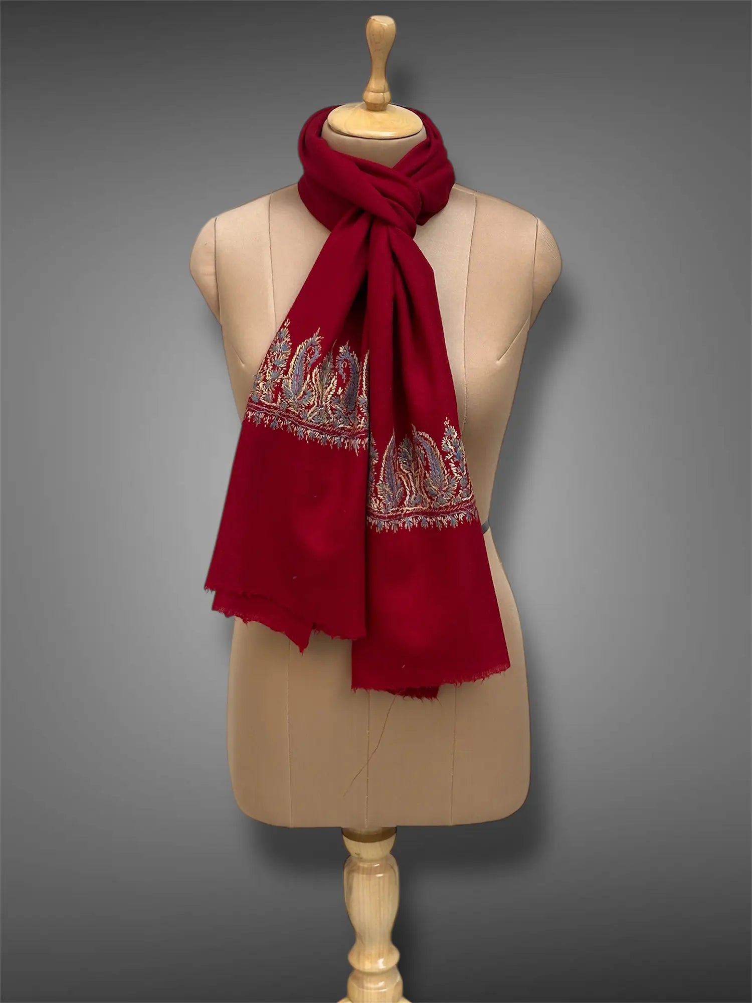 aksi pashmina kashmiri deep red stole,  knot muffler full 2