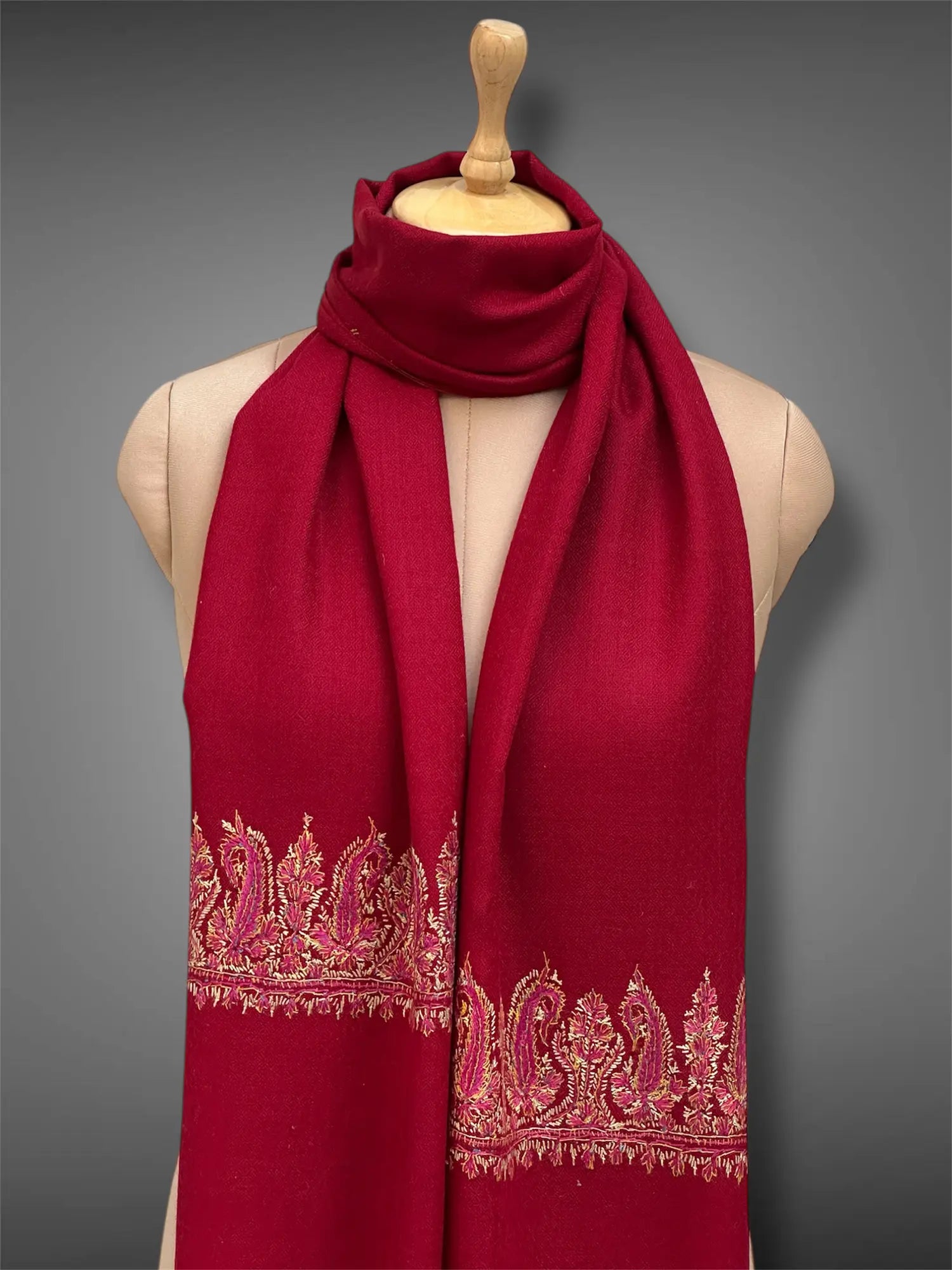 aksi pashmina kashmiri deep red stole,  muffler close up