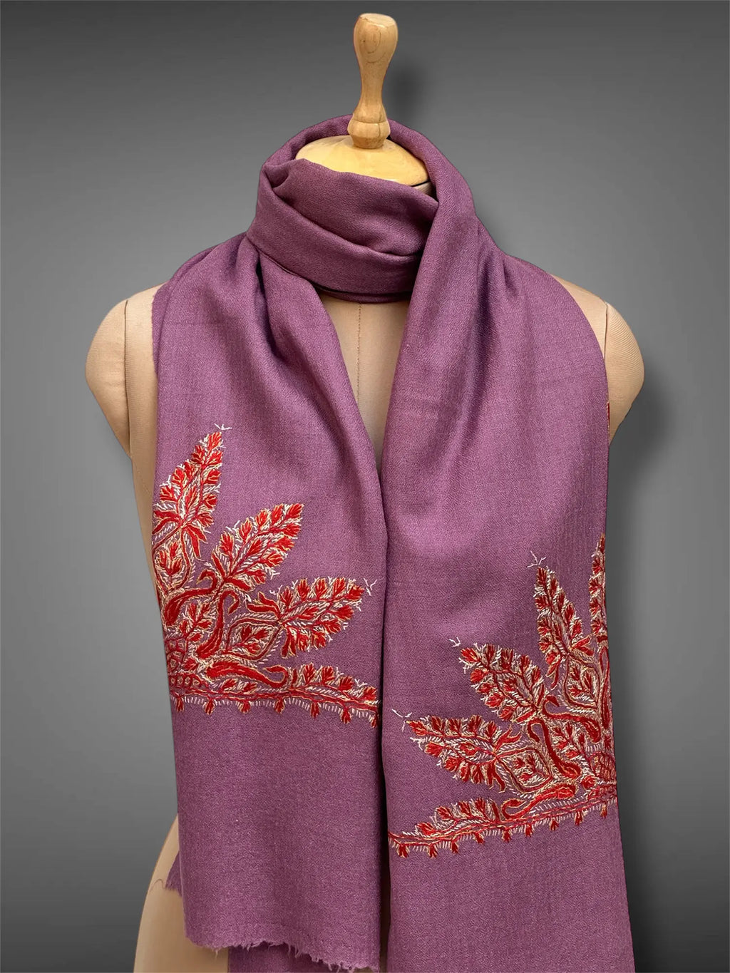 aksi pashmina kashmiri fade purple stole,  muffler close up 2