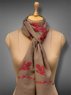 aksi pashmina kashmiri mud brown stole,  muffler close up