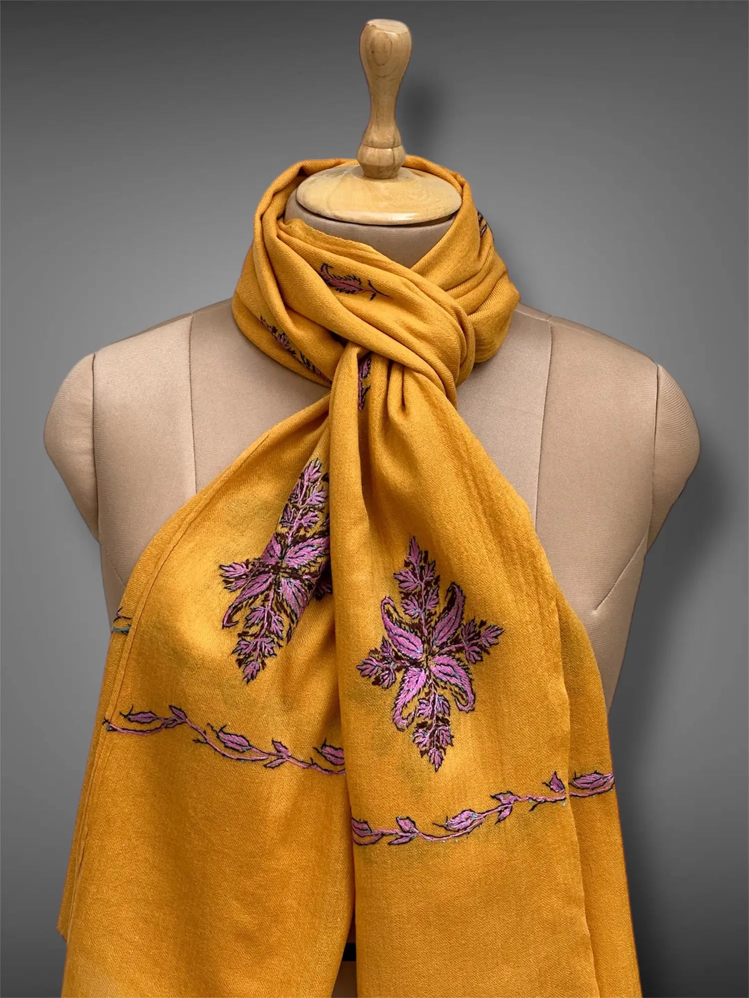 aksi pashmina kashmiri golden mustard stole,  muffler close up 2
