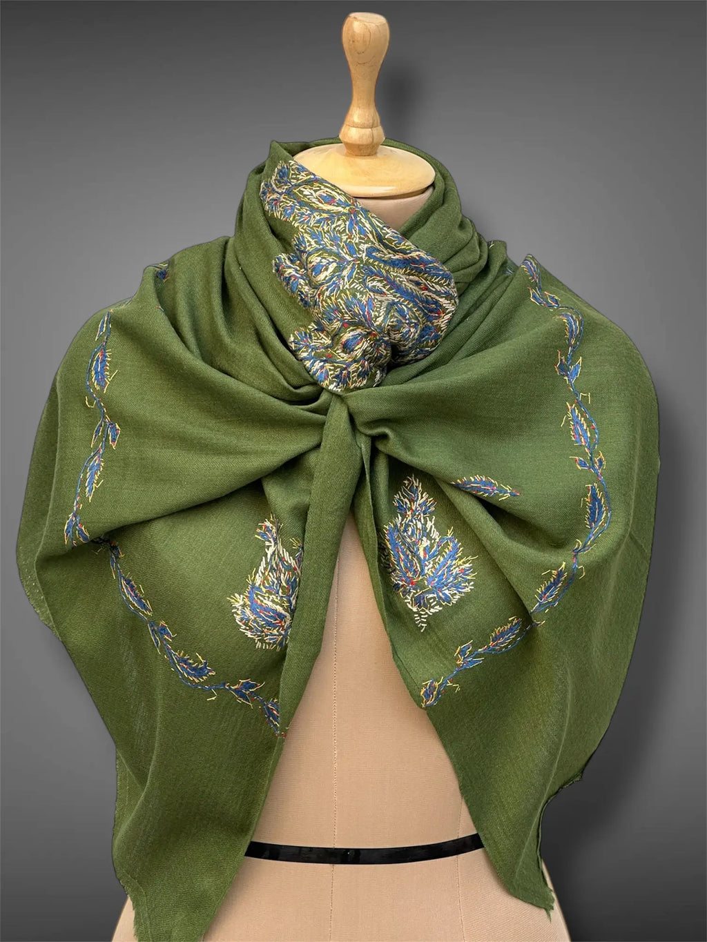 aksi pashmina kashmiri olive green stole,  muffler full 2