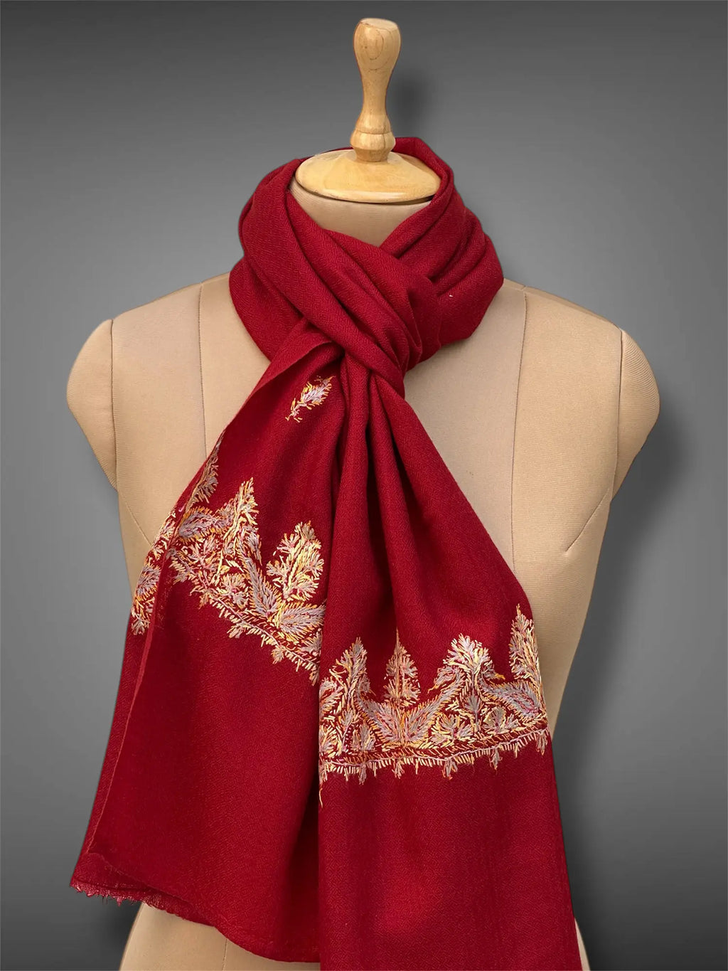 aksi pashmina kashmiri rich red stole,  muffler close up