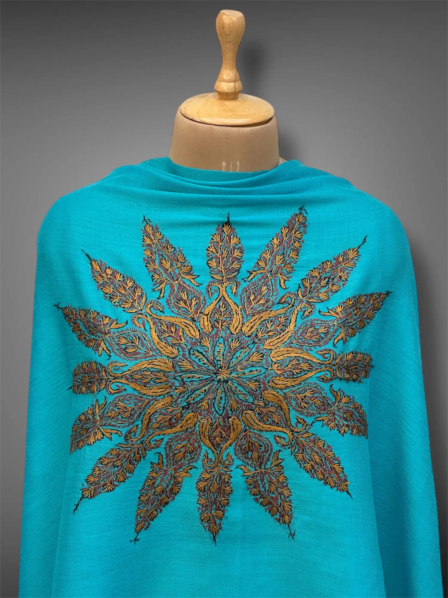 aksi pashmina kashmiri turquoise stole,  front close up