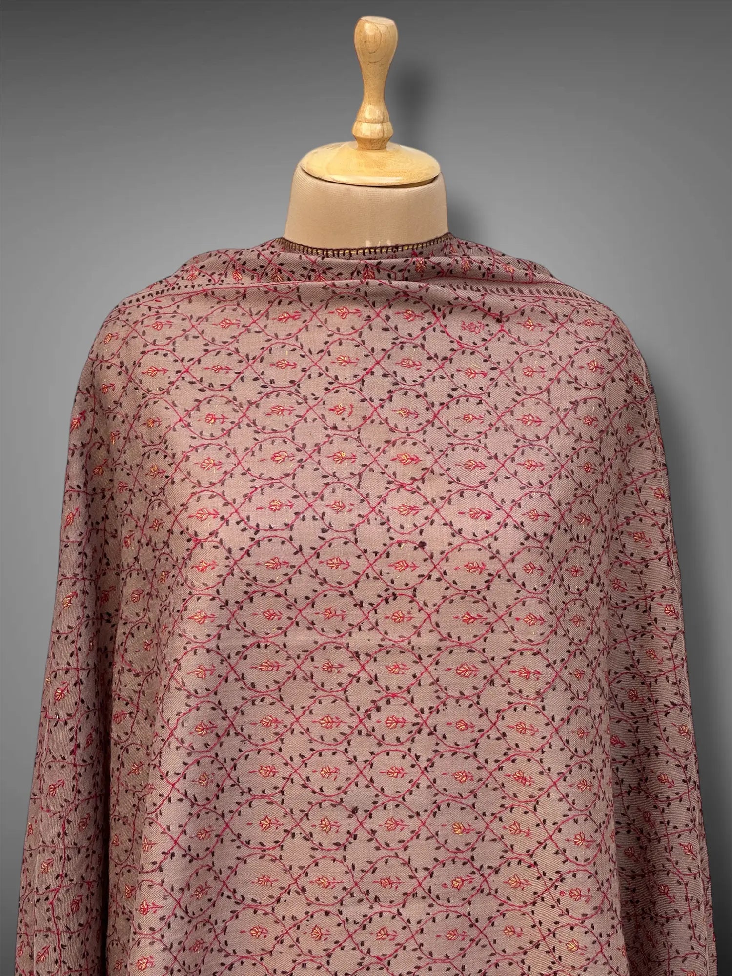 sozni pashmina kashmiri brown stole,  front close up